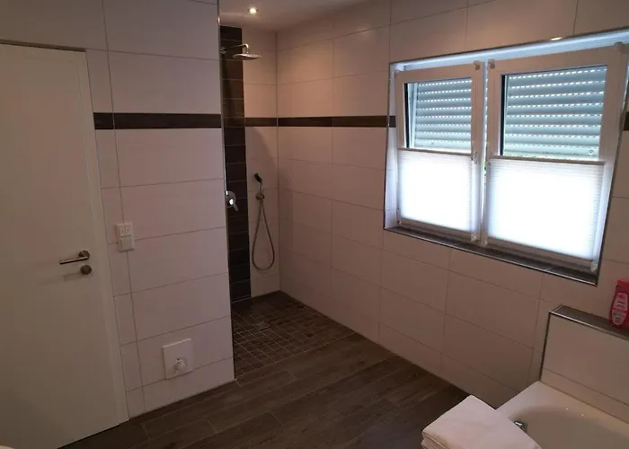 Apartament Komplettes Haus Modern 2024 Eroeffnet Bad Oeynhausen